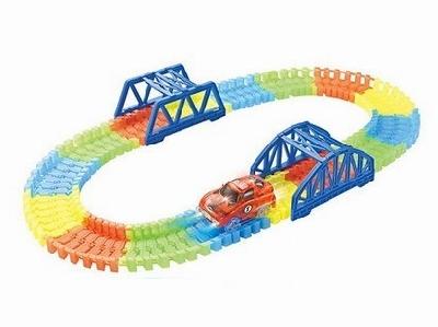 Гибкий трек Трасса 96 элементов, 1 машинка, 29,9х18,6х5,7 от интернет-магазина Континент игрушек