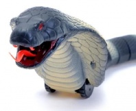 Змея радиоуправляемая "Королевская кобра", работает от аккумулятора  4331733 от интернет-магазина Континент игрушек