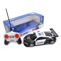Машина на радиоуправлении Полиция, 4 канала, свет от интернет-магазина Континент игрушек