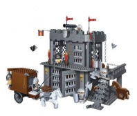 Конструктор Замок, 705 деталей, 53х35х7см  Banbao (Банбао) от интернет-магазина Континент игрушек