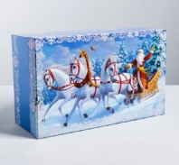 Подарочная коробка «Новогодняя тройка», 32.5 × 20 × 12.5 см от интернет-магазина Континент игрушек