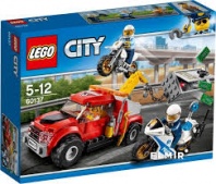 Конструктор LEGO CITY Побег на буксировщике от интернет-магазина Континент игрушек