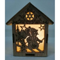 Домик новогодний деревянный со светом 706-5/706-6 от интернет-магазина Континент игрушек
