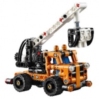 Конструктор LEGO TECHNIC Ремонтный автокран от интернет-магазина Континент игрушек