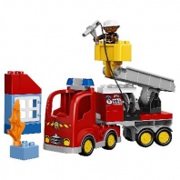 Конструктор LEGO DUPLO Пожарный грузовик от интернет-магазина Континент игрушек